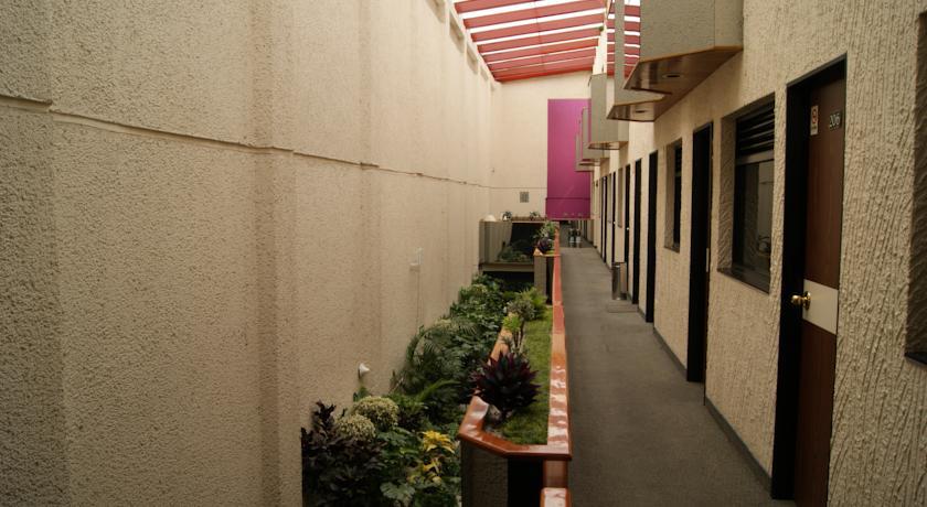 Hotel Bonampak Мехико Экстерьер фото